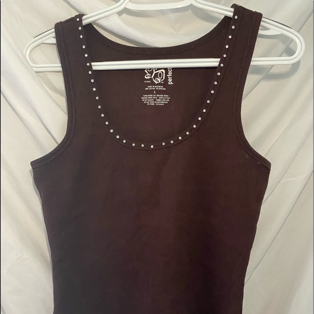 Ribbed Embellished Tank Top